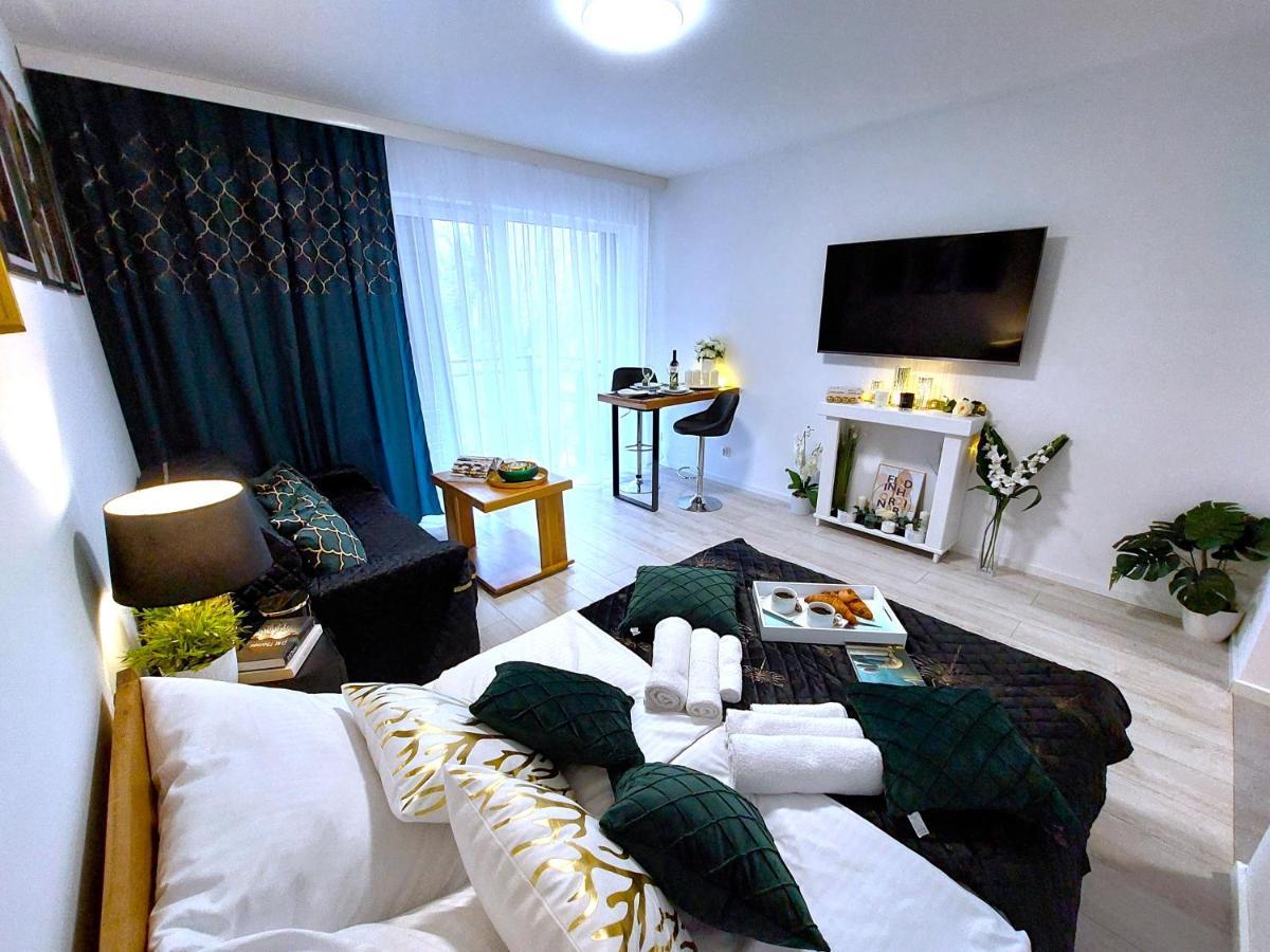 Apartment mit Blick auf den Park - Apartament MARIW MATEJKI 17 z widokiem na park Swinemünde Exterior foto